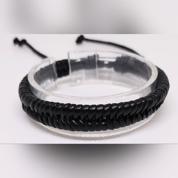 Men's bracelet leather braided black new e41 - Picture 1 of 1